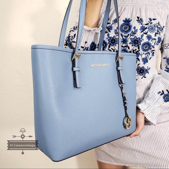 NWT Michael Kors Medium carryall tote sky blue bag - Picture 2 of 7